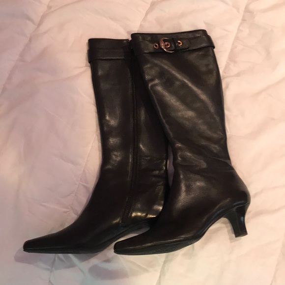 Anne Klein black leather boots - Picture 1 of 2